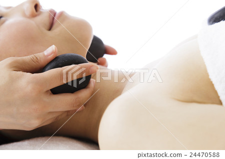 Beauty Beauty Beauty Female Beauty Smile Hot Stone Skin Care Young Women Body Care 24470588