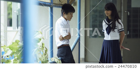 初中和高中學生的表白 24470810