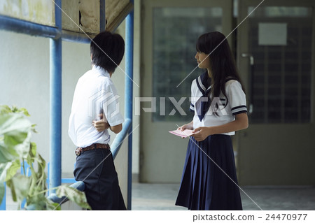 初中和高中學生的表白 24470977