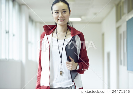 女教授肖像 24471146