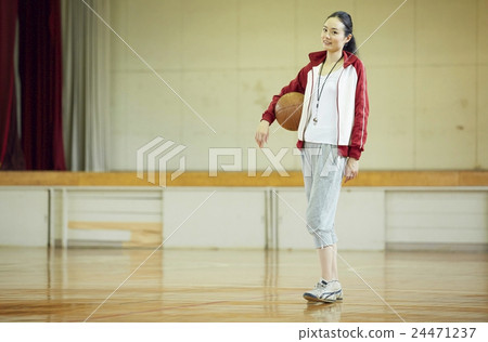 Female professor portrait 24471237