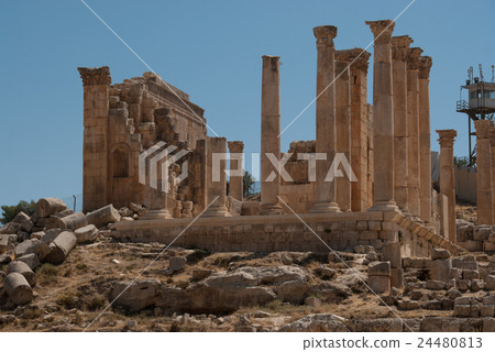 宙斯神廟仍然是Jellash的遺骸 24480813