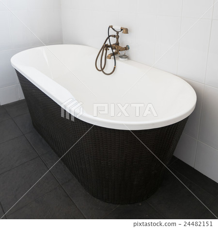 interior contemporary of white bathroom 24482151