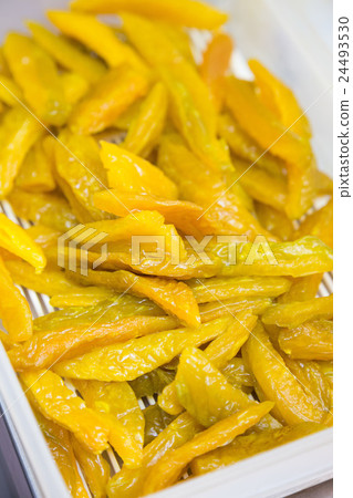 Carambola Juice & Yongfu ice cream 24493530