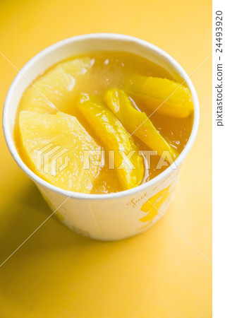 Carambola Juice & Yongfu ice cream Carambola Juice & Yongfu ice cream 24493920