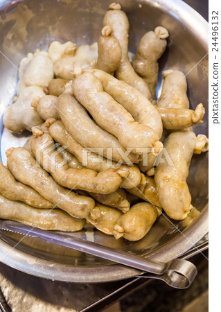 Xinfu Market (A Po Oily Rice & Dafeng Gefilte Fish Shop) 24496132