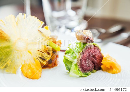 Monsieur L Restaurant Monsieur L Restaurant 24496172