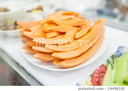 Chunghua Road Night Market Longchuan iced fruit room Chunghua Road Night Market Longchuan iced fruit room 24496192