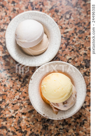 Carambola Juice & Yongfu ice cream 24496388