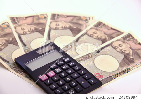 Image of saving money 24508994