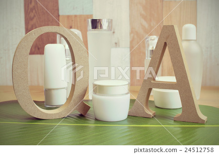 Cosmetic Q & A 24512758