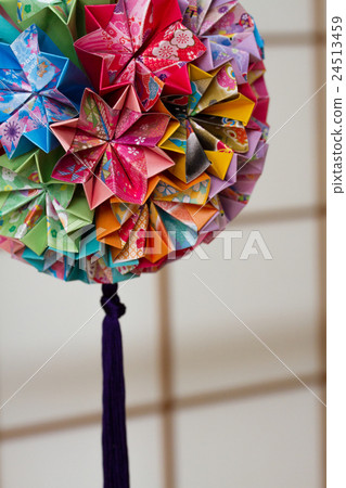 Kusudama 24513459