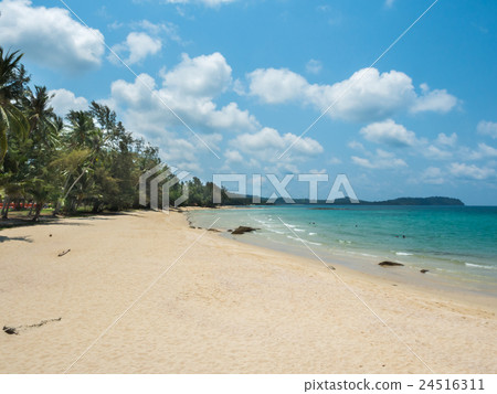 Beautiful tropical beach in Koh Kood island 24516311
