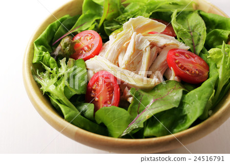 Salad image 24516791