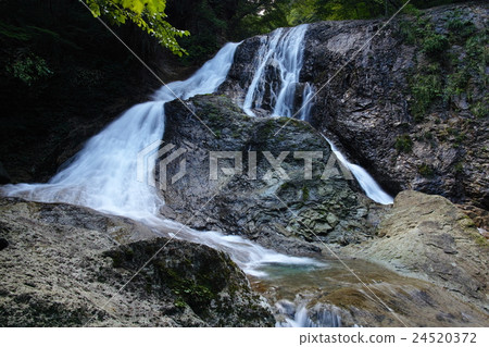 Waterfall of Lightning Rain <Summer> Waterfall of Lightning Rain <Summer> 24520372
