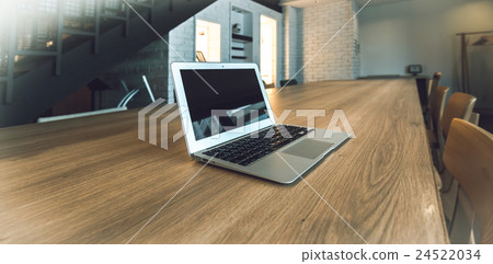 在商業設施拍攝合作：TENOHA DAIKANYAMA 24522034