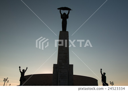 Statue of Liberty in Budapest 24523334