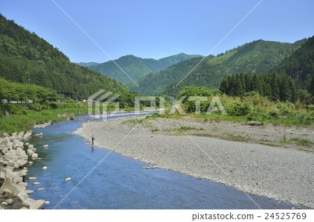 Yura河 24525769