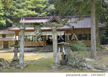 山神社Rokugo Mitsuyama 24530837