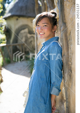 Women snapshot picture Portrait On the way 24531137