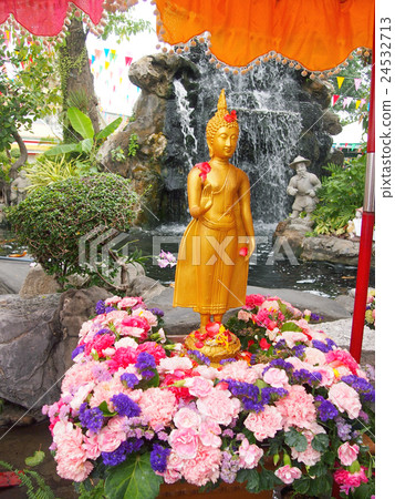 佛像 拜拜 節日的 24532713