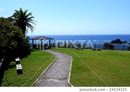 Observatory at the southernmost tip of Honshu Observatory at the southernmost tip of Honshu 24534325