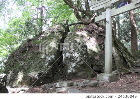 Oya Valley Hakusan Shrine (Oya Valley, Hiraizumi-cho, Katsuyama-city, Fukui Prefecture) Oya Valley Hakusan Shrine (Oya Valley, Hiraizumi-cho, Katsuyama-city, Fukui Prefecture) 24536849