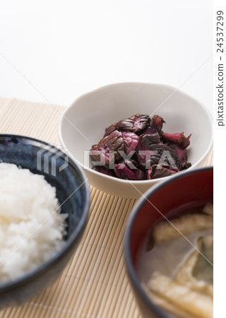 Shibasaki, rice and miso soup 24537299
