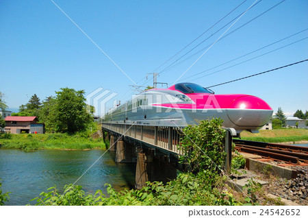 Akita Shinkansen Komachi 24542652