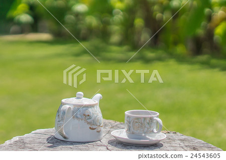Coffee cup and Coffeepot Coffee cup and Coffeepot 24543605