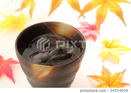 Autumn shochu 24554039