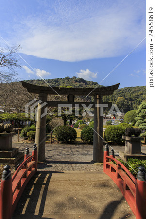 Scenic spot Kashima Akashin Shrine Yudoku Inari shrine hoping from Torii Scenic spot Kashima Akashin Shrine Yudoku Inari shrine hoping from Torii 24558619