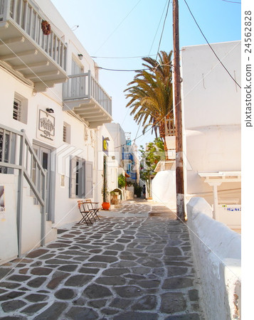 米克諾斯鎮的街道 24562828