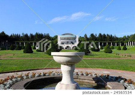 View Lounge and Thunk Garden · Maeda Forest Park View Lounge and Thunk Garden · Maeda Forest Park 24563534