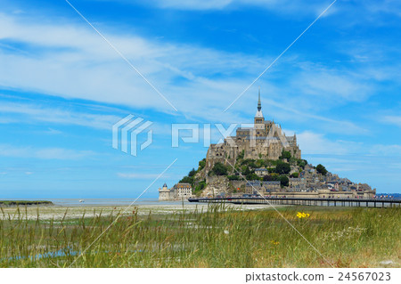 Mont Saint Michel and the blue sky 24567023