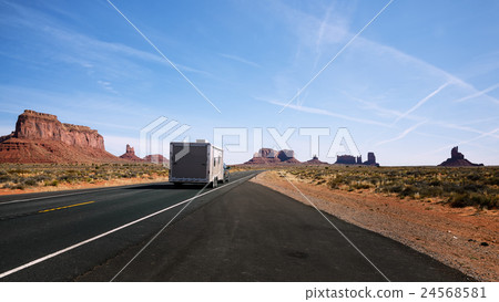 Monument Valley, Tribal Park, Arizona, Utah, USA 24568581