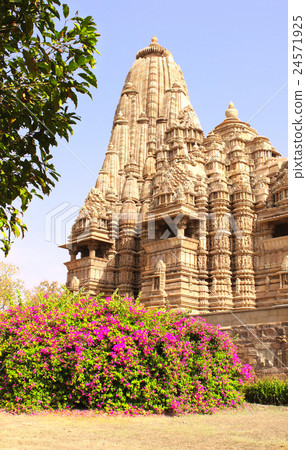 Devi Jagdambi Temple, Western Temples in Khajuraho Devi Jagdambi Temple, Western Temples in Khajuraho 24571925