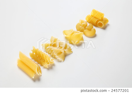 pasta 24577201
