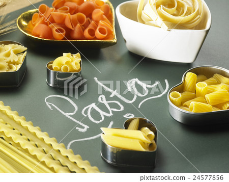 pasta pasta 24577856