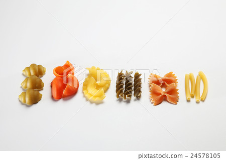 pasta pasta 24578105