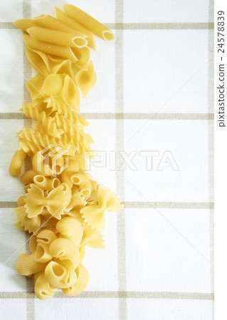 dry pasta dry pasta 24578839