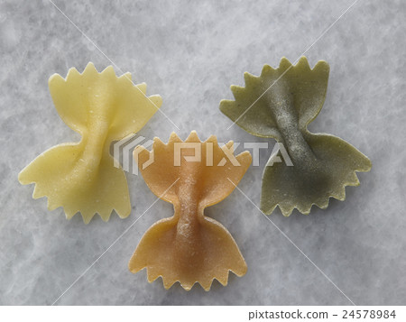 pasta pasta 24578984