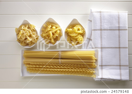 dry pasta dry pasta 24579148