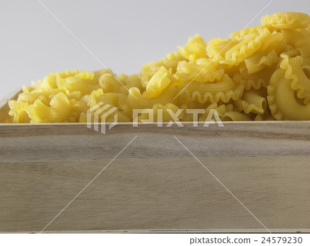 creste di gallo creste di gallo 24579230