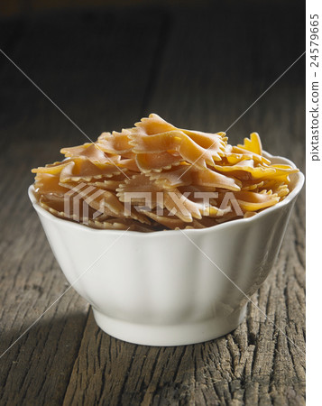 pasta pasta 24579665