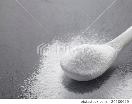 baking soda 24580639