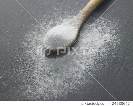 baking soda baking soda 24580642