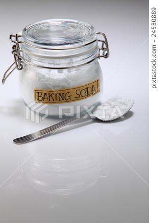 baking soda baking soda 24580889