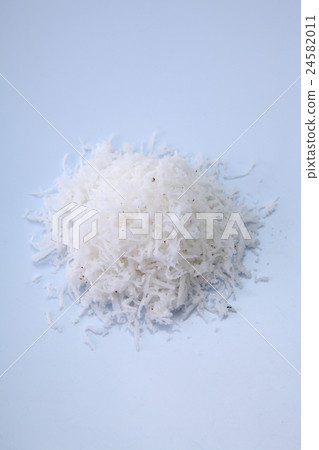 shredded coconut shredded coconut 24582011