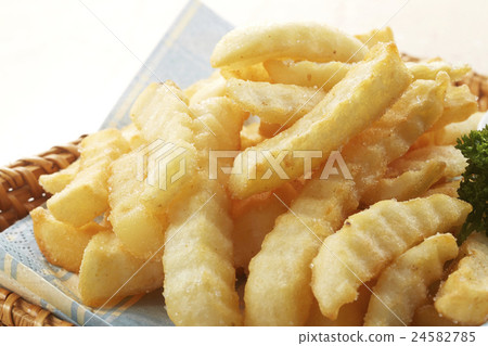 French fries (Crinkle cut) 24582785